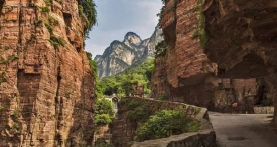 中国十大鬼村 气氛恐怖荒无人烟（探险者的必去之地）