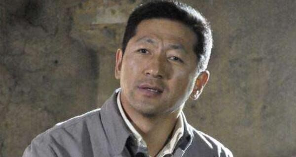 不再和赵本山合作 二奎扮演者怎么消失了（背后原因复杂）