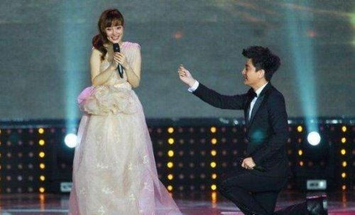 贾乃亮父母是做什么的 一家上市公司老总(标准富二代)