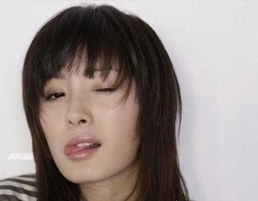 杨幂门事件回顾 出演AV影片女主被截销魂图(实则闹剧一场)