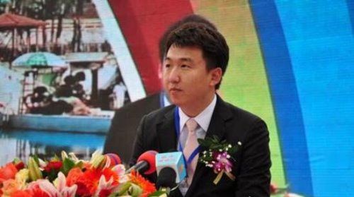 许家印儿子资料曝光 小儿子奢靡/大儿子拥有真才实学