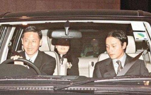 唐鹤德的现在老婆是谁 至今单身(唐鹤德张国荣的爱情故事)