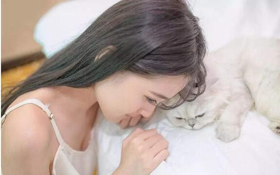 姐妹们说说第一次舒服吗 痛并舒服着(来自女生的自述)