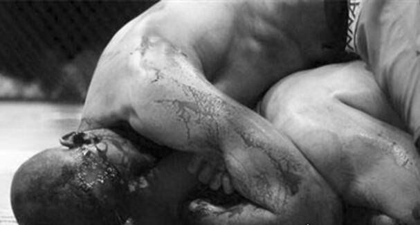 人类历史上最强拳手 地狱魔王安东尼马库斯(战绩167胜/1负)