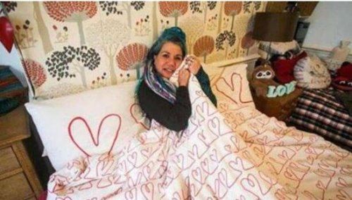 英国女子和羽绒被结婚 真相很心酸(男人们该反思一下)