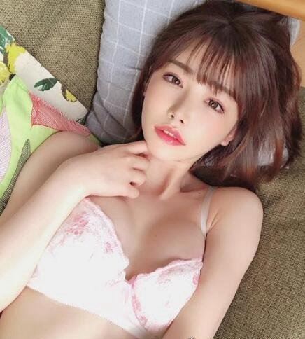 深田咏美是谁 日本新晋宅男女神(最受欢迎的艾薇女星)