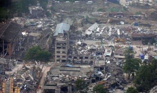 汶川地震不敢公开照片 每一长都让人看了非常难过