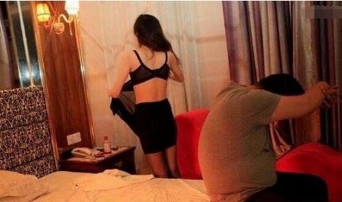 东电白领被杀事件 渡边泰子白天上班晚上卖霪被离奇绞杀