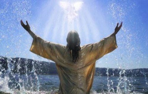 基督教洗礼是什么意思 是基督教的入教仪式(表示洗去污秽)