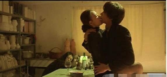 韩国禁片排行榜 最经典的韩国十大禁片名单(附剧照)