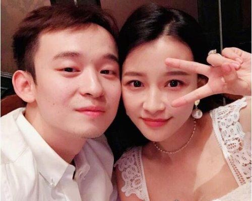 孙怡董子健结婚照 两人才25岁就已经有了1岁半大的女儿