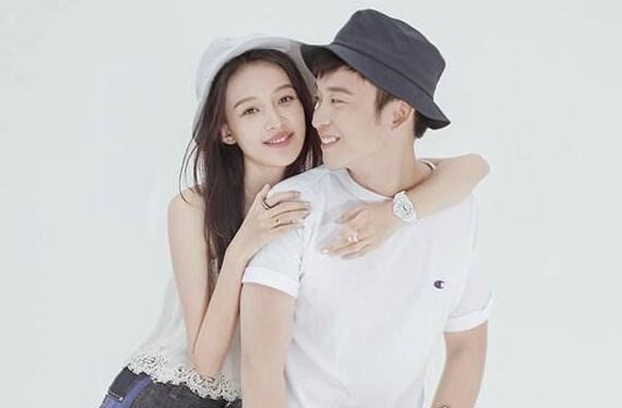 孙怡董子健结婚照 两人才25岁就已经有了1岁半大的女儿