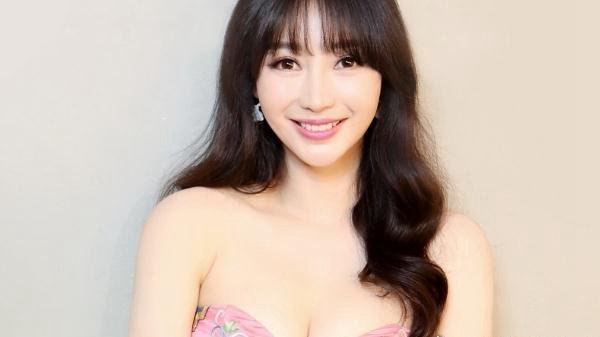 柳岩大胸图组大放送 让无数男人狂喷鼻血(你Hold的住吗)