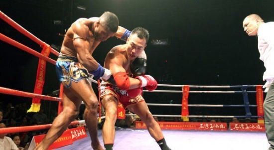 东尼马库斯vs疯子 黑拳史上巅峰对决盘点