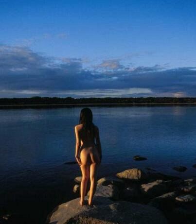 90后人体艺术模特赵欣颖 胸围傲人性感写真照片