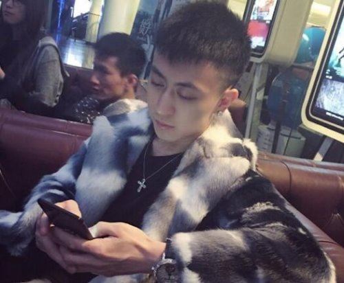 秦奋的爸爸到底是谁？