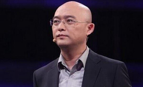 孟非身高究竟有多高 非诚勿扰中身高飘忽不定(自称172cm)