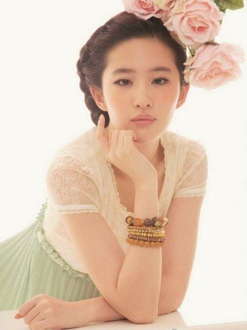 中国最美的女人 十大最美女人排行榜(鞠婧袆排第一)