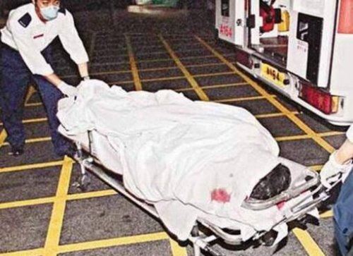 张国荣死亡现场照片曝光 不堪抑郁症折磨跳楼自杀