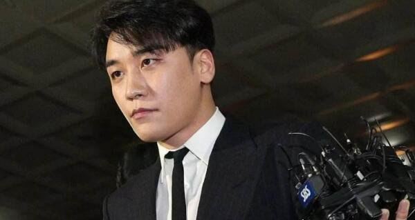 天涯深扒可怕的娱乐圈 究竟水有多深(潜规则事件频繁)