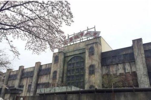 中国最恐怖的鬼屋是哪个 武汉安吉病院(站着进去跪着出来)