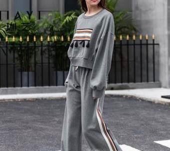 今年流行哪些秋装？