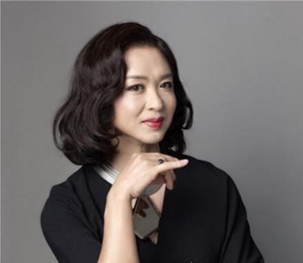 金星是男的吗个人资料 通过变性手术由男变女(先娶妻后嫁人)