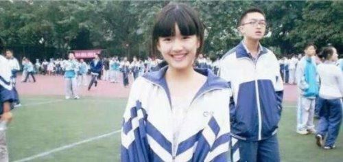 赵露思八卦盘点 因清纯形象与火星情报局格格不入(被骂绿茶婊)