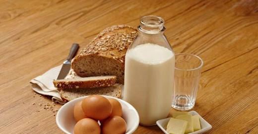 淀粉属于六大营养素中的什么？