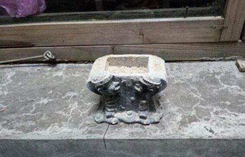 祖坟上放一物后代富贵 祖坟上放这几件东西能带来福运