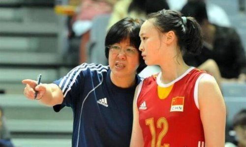 郎平国籍是哪国的 网传郎平拿到美国绿卡加入美国国籍(乃谣言)