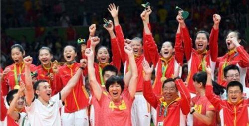 郎平国籍是哪国的 网传郎平拿到美国绿卡加入美国国籍(乃谣言)