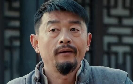 光荣时代候鸟是谁 候鸟是一群人而不是单指某人(候鸟身份分析)