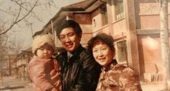 唐国强前妻自杀真相 唐国强背负27年渣男骂名