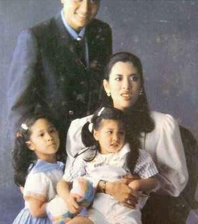 史上最丑公主 泰国朱拉蓬公主(血友病坐轮椅出行)