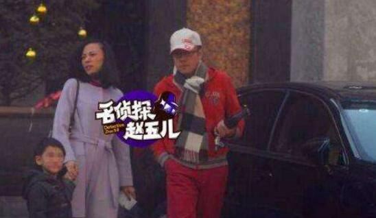 蔡国庆老婆秦娟资料照片 贤妻良母身材高挑