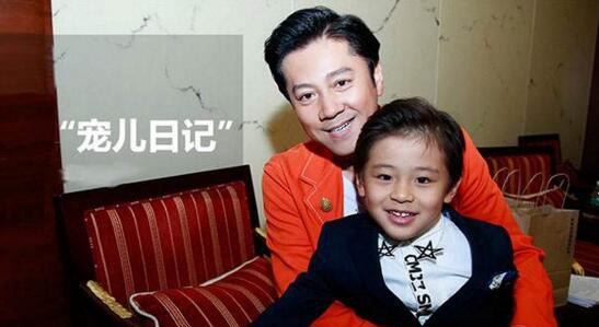 蔡国庆老婆秦娟资料照片 贤妻良母身材高挑