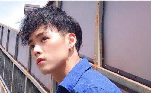 董又霖和成龙什么关系 他是成龙的亲外甥(背景强大是富二代)