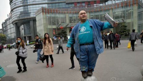 中国第一胖梁用减肥160斤 而孙亮真的是被胖死的