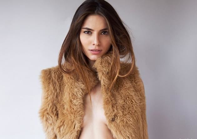 希腊十大美女 贝蒂拥有诱人的眼睛和热辣的身体