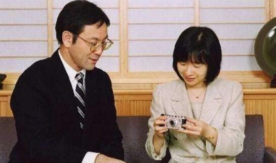 日本天皇长女纪宫公主 下嫁平民皇室身份被撤销