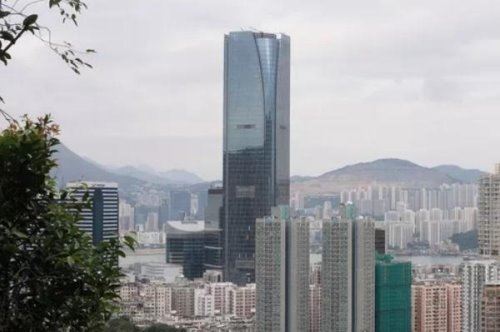 香港最高楼排名 香港环球贸易广场(118层高484米)