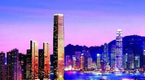 香港最高楼排名 香港环球贸易广场(118层高484米)