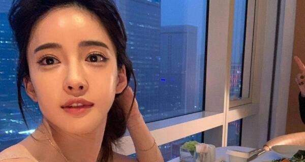 韩国潘十亿是谁？真名潘南奎（花十亿整容因此得名）