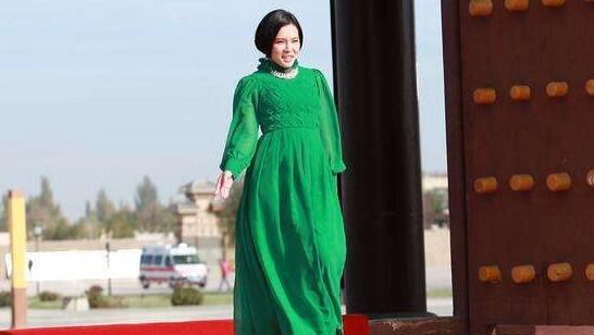 谢依霖身高体重 身高仅有155厘米竟重达110斤