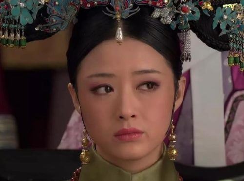 《甄嬛传》华妃第几集死的