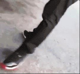 aj是什么意思 是乔丹球鞋品牌Air Jordan的英语缩写