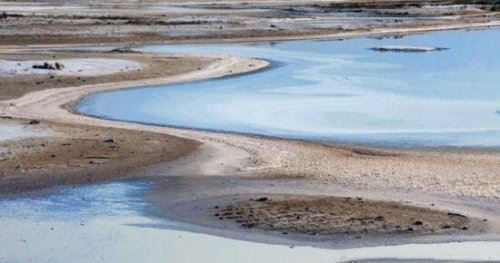 中国死海在哪里 国内三大死海皆可随时游玩