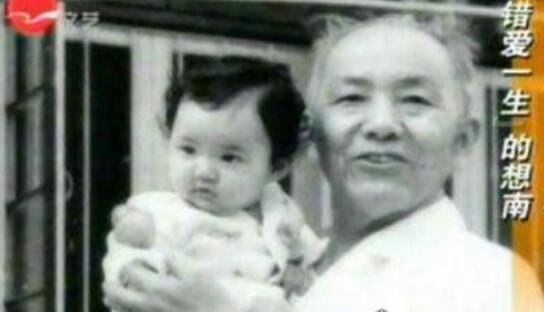 揭秘韩雪家庭背景 爷爷韩曙一生战功卓越