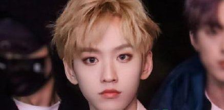 余景天退赛了吗？